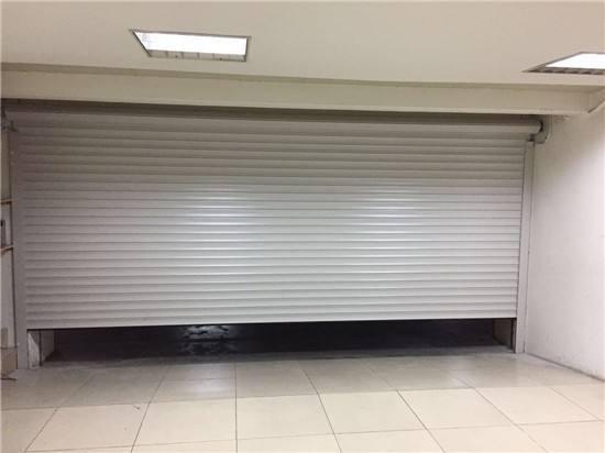 濟南市曆城區電動卷簾門怎樣安裝?